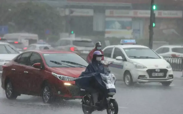Từ chiều tối nay, miền Bắc bước vào đợt mưa lớn diện rộng