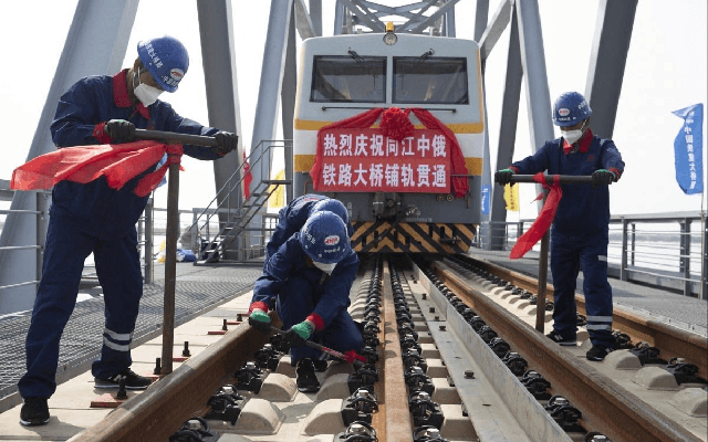 Nga, Trung Quốc cùng tính việc lớn