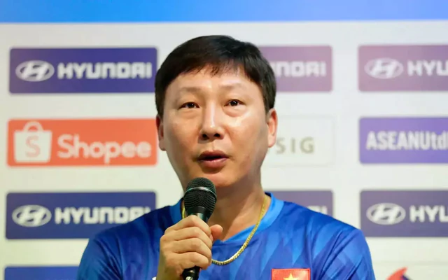 HLV Kim Sang-sik: Đội tuyển Việt Nam phải biến áp lực thành sự tự tin