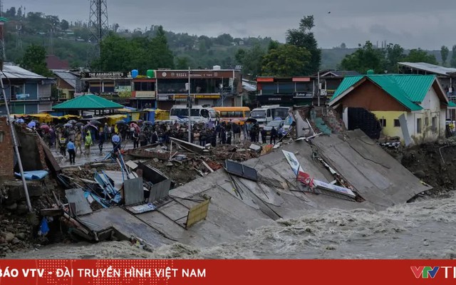 Lũ quét và sạt lở đất khiến ít nhất 26 người thiệt mạng ở Ấn Độ