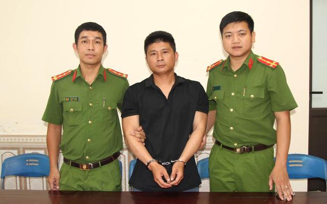Công an Nghệ An thuyết phục thành công 2 kẻ truy nã ra đầu thú