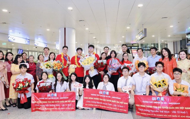 Một lớp học ở Hà Nội có tới 3 học sinh đạt Huy chương vàng Olympic quốc tế năm 2026