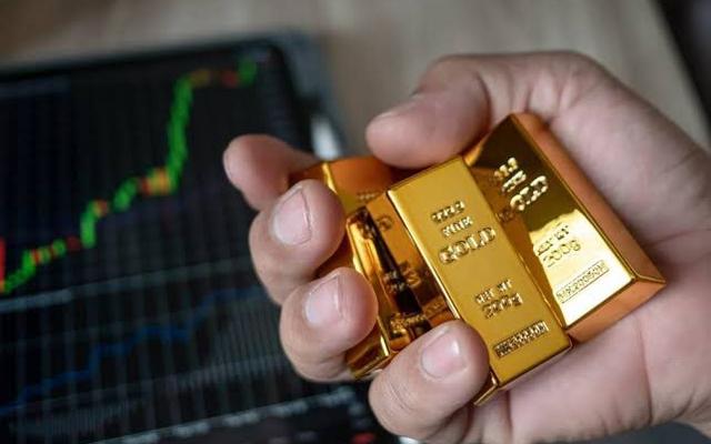 Giá vàng trồi sụt, một thế lực âm thầm "gom" hơn chục tấn