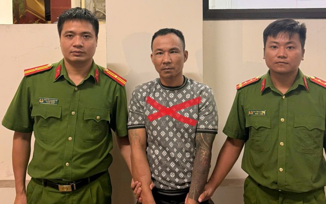 Bắt Chiến "sa cơ" khi đang trốn ở gần cầu vượt cao tốc Hà Nội - Hải Phòng