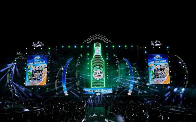 Huda Beach Water Fest Đà Nẵng: Hàng nghìn bạn trẻ hòa vào “Giờ Chân Thành” lớn bậc nhất miền Trung