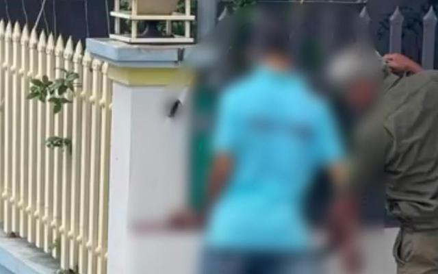 Người đàn ông đi xe đạp tử vong trong tư thế đứng, mắc kẹt giữa hàng rào sắt ở Ninh Bình: Hé lộ nguồn cơn