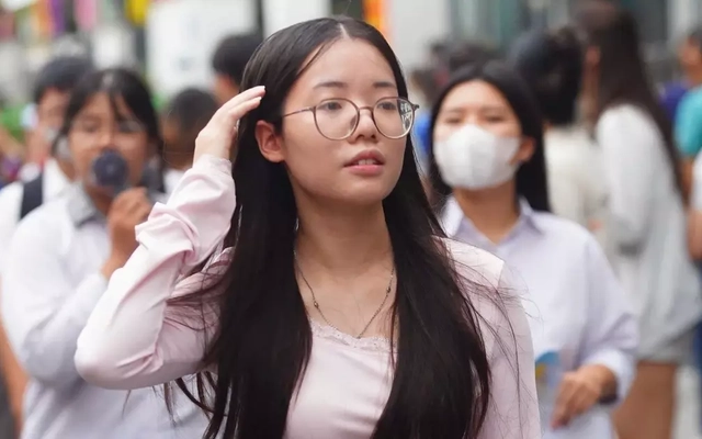 Điểm thi tốt nghiệp THPT môn Toán ở Tuyên Quang bất thường ra sao?
