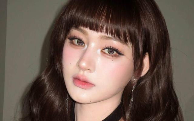 Không nhận ra nhan sắc của Hiền Hồ thời điểm hiện tại, còn đâu nữ ca sĩ của ngày xưa?
