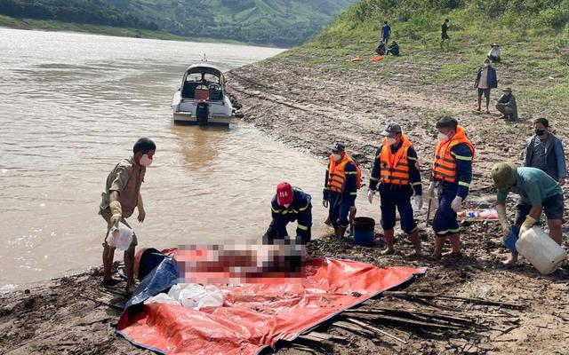 Người đàn ông trượt chân rơi xuống sông Đà, thi thể được tìm thấy sau gần 4 ngày