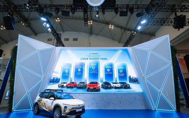 Tin xe 31/7: VinFast tung ưu đãi lớn tại Indonesia, GLA có bản EV sạc 320 kW