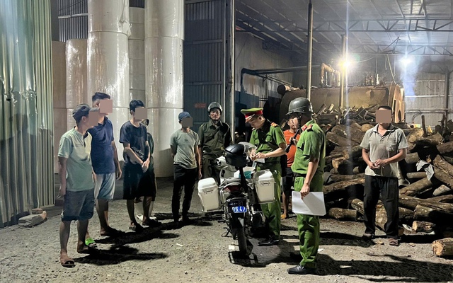 Tất cả người dân chú ý quy định mới về khai báo lưu trú cho người thân, bạn bè ở qua đêm