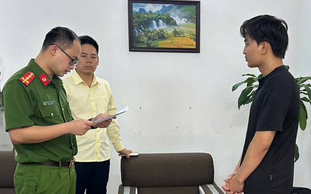 Ra quyết định khởi tố quản lý xưởng trà Nguyễn Quang Lợi SN 2000