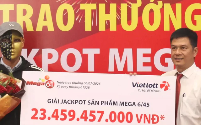 Đang uống cà phê, phát hiện trúng Vietlott hơn 23 tỷ đồng