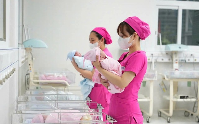 Quy định mới đối với tất cả người lao động sinh con thứ hai từ ngày 1/7