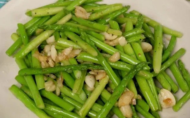 4 loại rau giàu protein hơn cả thịt nhưng ăn nhiều vẫn không lo béo, còn tốt cho sức khỏe