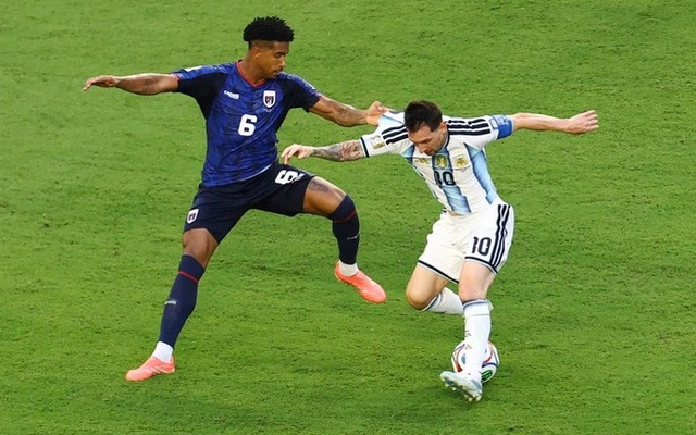 DIỄN BIẾN Argentina vs Ai Cập: Messi lại chói sáng, nâng bước Argentina vào tứ kết?