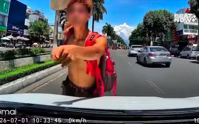 Danh tính nam thanh niên trượt ván giữa làn ô tô, đe dọa "biết bố mày là ai không", hé lộ thông tin bất ngờ