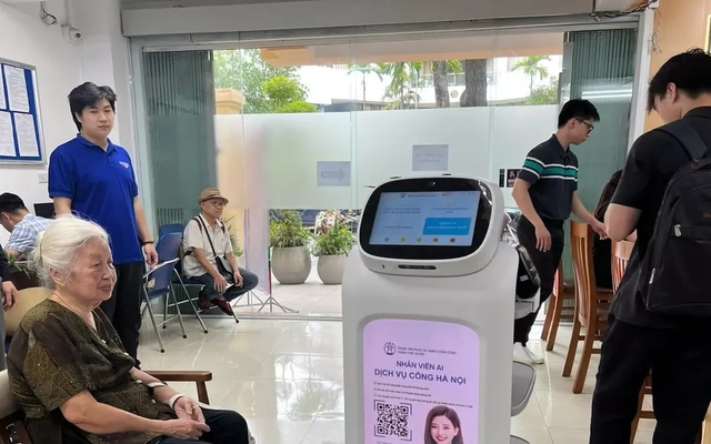 Hà Nội sẽ phục vụ tại nhà cho người trên 80 tuổi nhận lương hưu, trợ cấp bảo hiểm xã hội