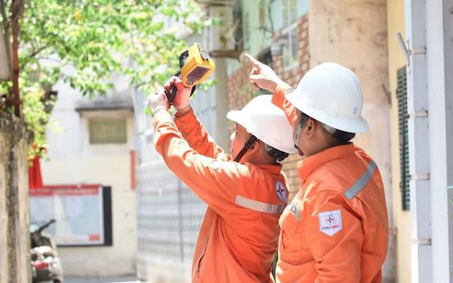 Người dân sốc nặng vì tiền điện tăng dựng đứng: Có bất thường?