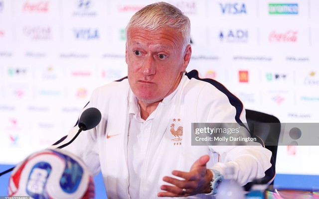 FIFA xếp 5 trọng tài Argentina bắt trận đấu của Pháp, HLV Deschamps nói thẳng một câu