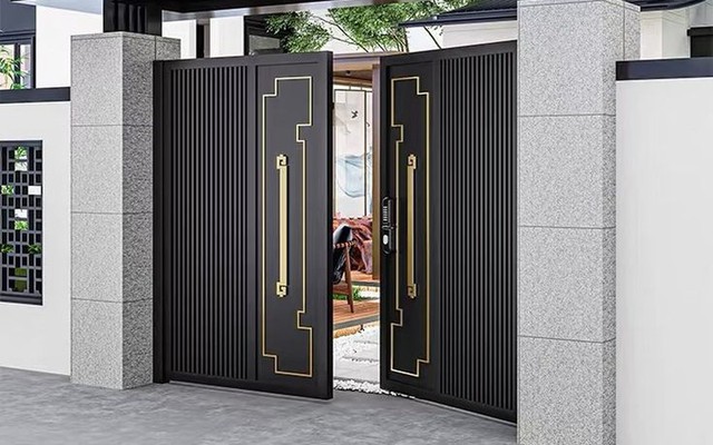 Đưa con về thăm quê ngoại, tôi giật mình khi thấy một người xa lạ ra mở cửa, biết chuyện xảy ra 1 năm trước mà tôi sốc