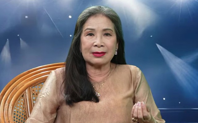 Nữ NSND 70 tuổi nói thẳng đàn em: "Đừng làm màu, đừng sống giả"