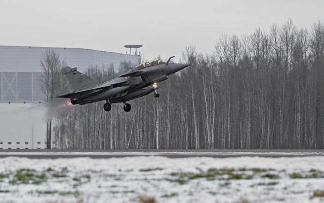 Tiêm kích NATO ở vùng Baltic đã được trao quyền bắn hạ máy bay Nga