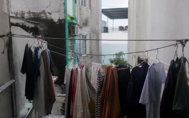 Vì sao ngày càng nhiều gia đình không còn dùng dây phơi quần áo? 1 giải pháp phơi đồ đang dần trở thành xu hướng mới