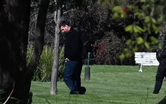 Messi tránh truyền thông, lặng lẽ trong ngày đưa tang bố