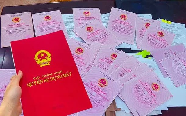 Sổ đỏ điện tử đã hiển thị trên VNeID của nhiều người dân