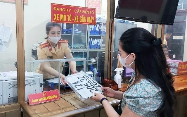 Thay đổi mới về sử dụng biển số xe khi tham gia giao thông có hiệu lực từ 15/8, người dân cần chú ý