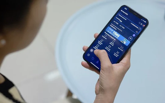 Một phụ nữ được chuyển khoản 20 triệu đồng sau khi gửi ảnh CCCD, số tài khoản: Công an vào cuộc điều tra