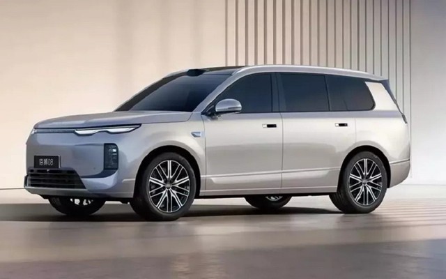 Tin xe 17/8: BYD Sealion 08 sạc pin 97% trong 9 phút, Cadillac XT5 có LiDAR