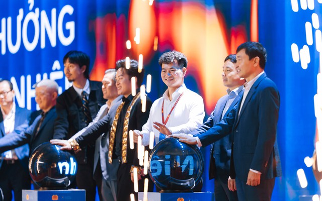 KOL Summit 2026: Dấu mốc 1 năm hành trình kiến tạo niềm tin số của cộng đồng người có ảnh hưởng Việt Nam