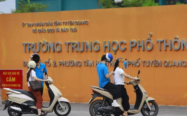 Điểm thi các môn của học sinh chuyên Tuyên Quang: Ít bài đạt điểm giỏi