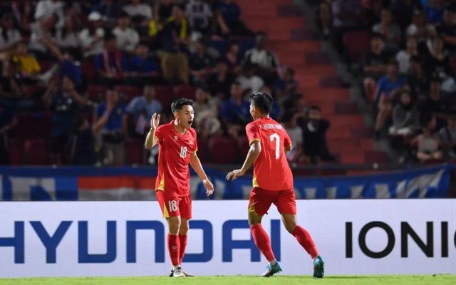 Báo Indonesia: “Tuyển Việt Nam đã gây sốc!”
