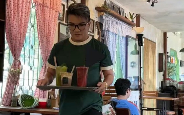 Nam ca sĩ U60 đình đám sắp đi bán cà phê ở đường Bùi Thị Xuân, Đà Lạt