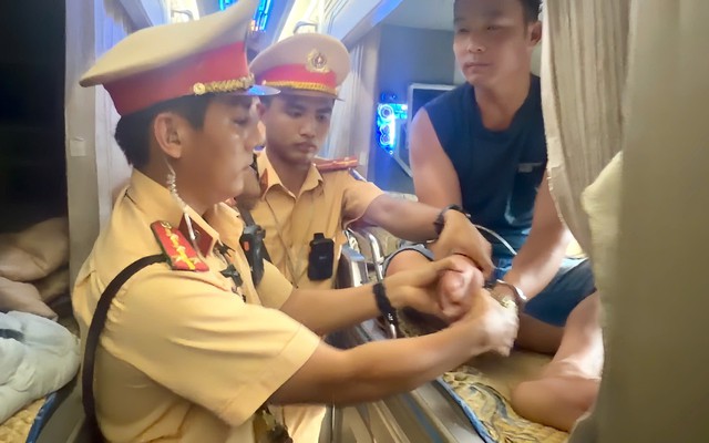 Chặn xe khách kiểm tra, công an bắt Nguyễn Văn Thành SN 1984
