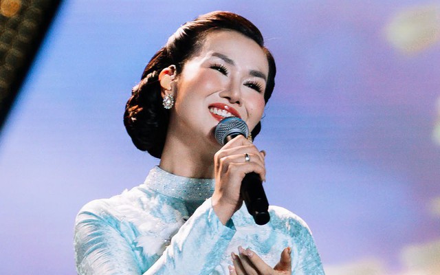 Mẹ 2 con có "cơ địa viral" ở concert quốc gia: Cất giọng là lấy trọn nước mắt khán giả, đắt show chính luận bậc nhất