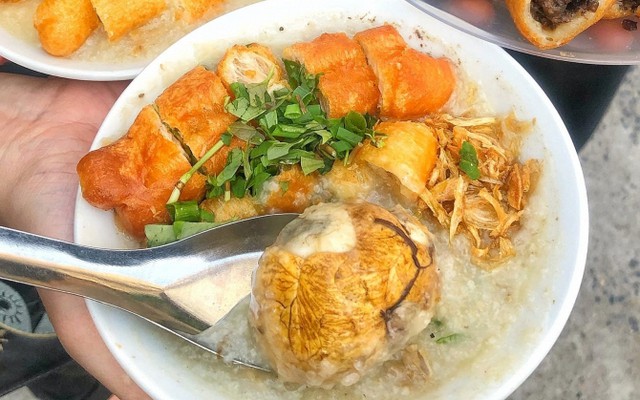 Ngày càng nhiều người tử vong vì ung thư dạ dày, bác sĩ nói thẳng: "Đói mấy sáng đừng ăn 4 món"