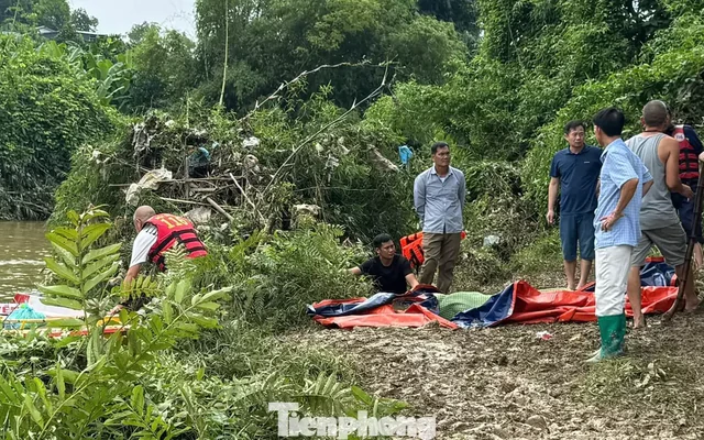 Tìm thấy 1 nạn nhân vụ lật thuyền tại Thái Nguyên