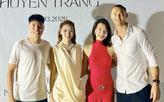 Bức ảnh bí mật của MC Hoàng Oanh và Lê Giang Patrik đến giờ mới được công bố