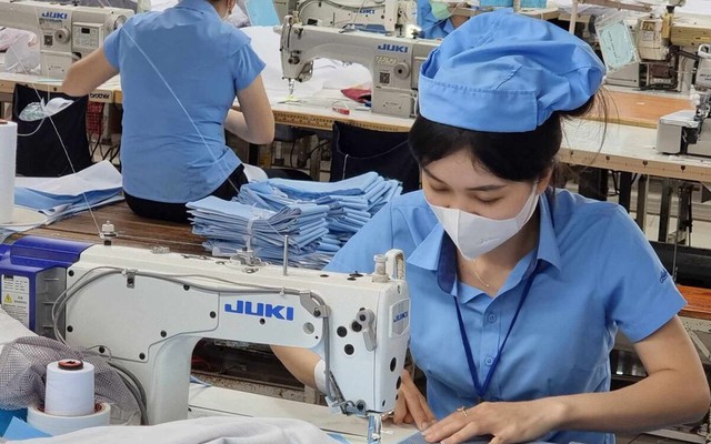 Không cho lao động nữ nghỉ 30 phút/ngày khi 'đèn đỏ' bị phạt tới 40 triệu đồng