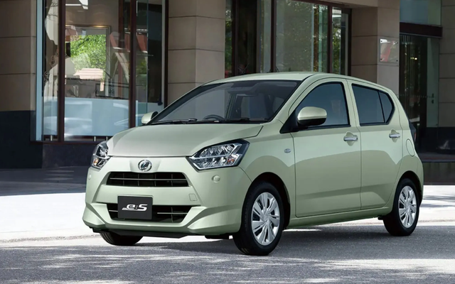 Điểm đặc biệt của chiếc ô tô giá chỉ 180 triệu, “uống” 3,7 lít/100 km