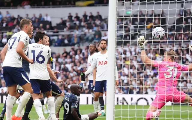 Thua Newcastle trên sân nhà, Tottenham trắng tay sau 2 trận
