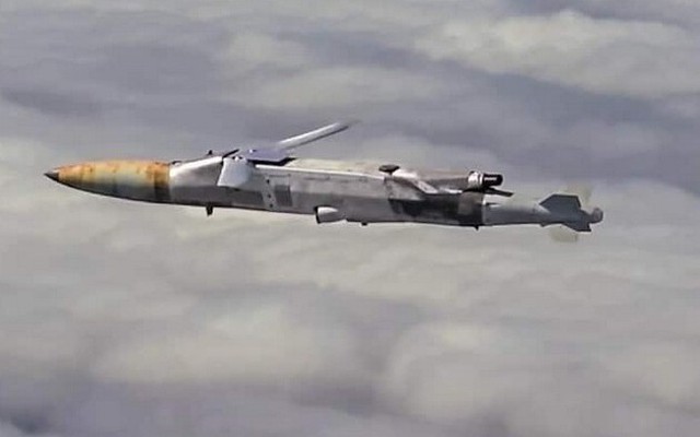 Bom phản lực tầm siêu xa GBU-75 JDAM-LR của Mỹ lần đầu tham chiến