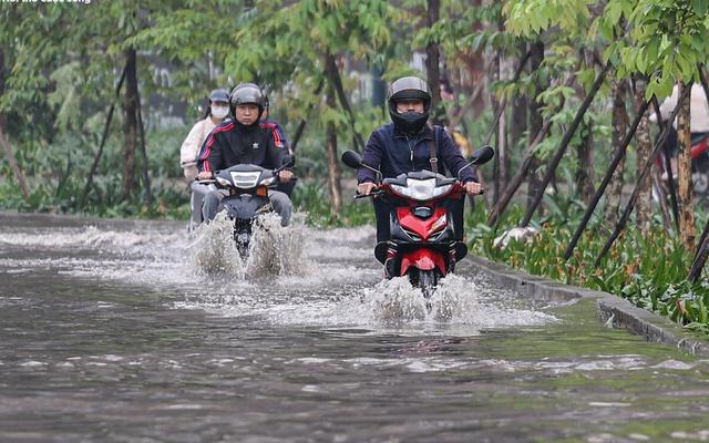 Dự báo thời tiết 4/8: Miền Bắc bước vào đợt mưa lớn từ chiều, có nơi mưa rất to