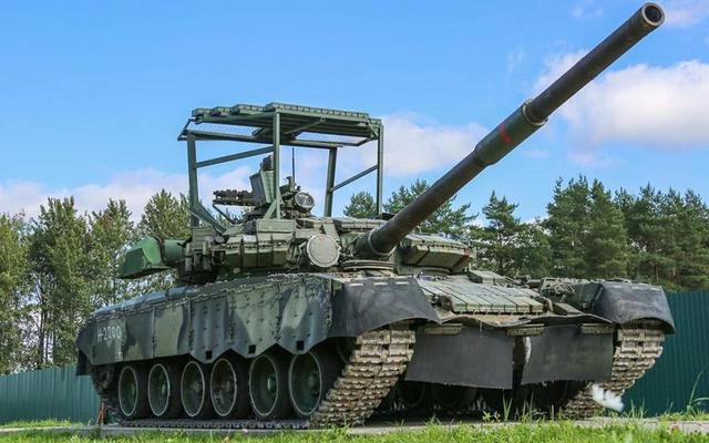 T-80 tiến hóa từ ‘xe tăng Eo biển Anh’ đến pháo đài bất khả xâm phạm chống UAV