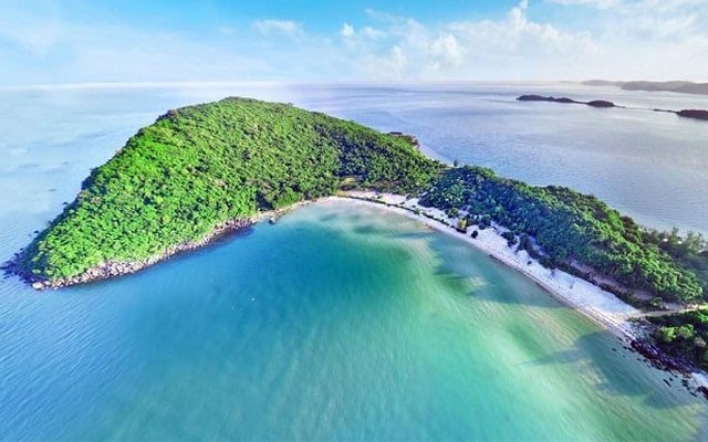 Phát hiện mũi đất thuộc dạng hiếm thấy trên Đảo Ngọc: Hai phía đều là biển, một ông lớn BĐS đã "chọn mặt gửi vàng" từ 10 năm trước