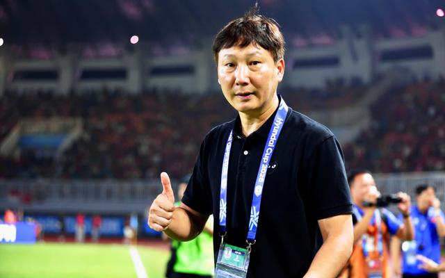 "Chúng ta đã nhận được một bài học, đừng đánh giá HLV Kim Sang-sik chỉ sau 1 trận đấu!"